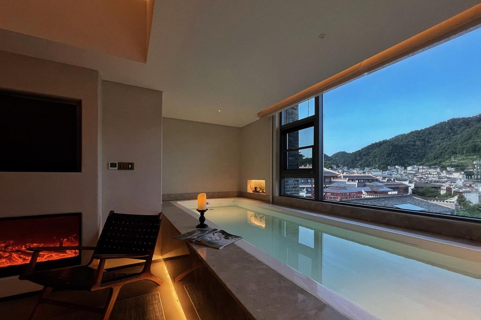Phoenix Hall House Hotel Fenghuang Bagian luar foto