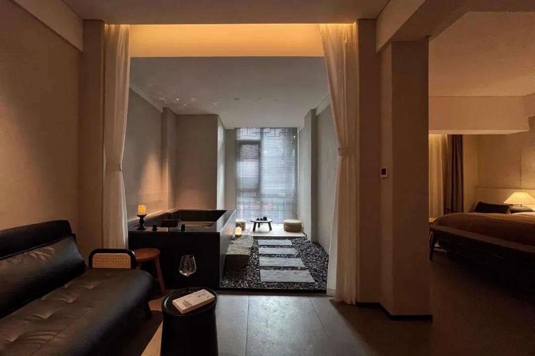 Phoenix Hall House Hotel Fenghuang Bagian luar foto