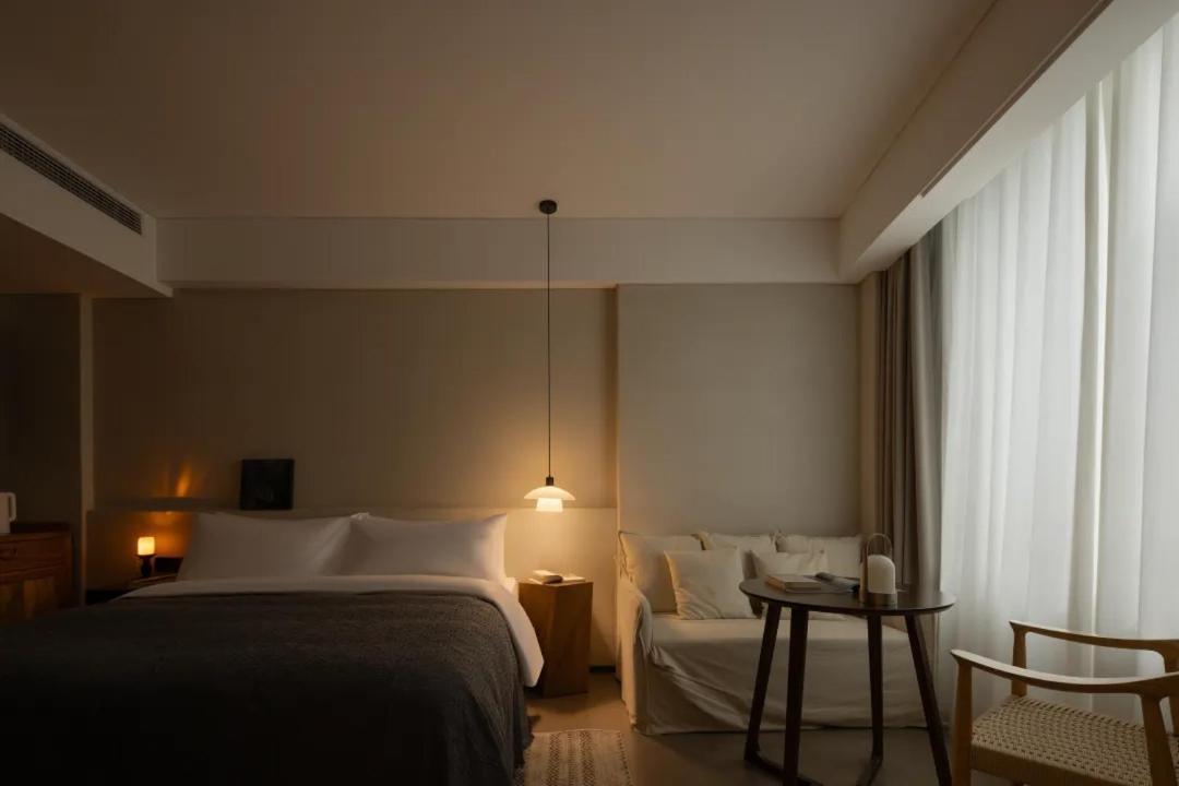 Phoenix Hall House Hotel Fenghuang Bagian luar foto